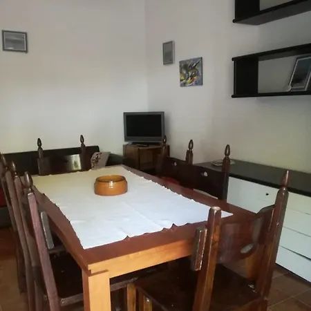 A Con Terrazzo Panoramico Di 150 Mq Apartment